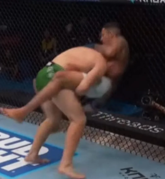 MMA FIXED tweet media