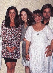 FayeAnnBrady's tweet image. Camilla Scott as Melissa, Aimee Brooks as Sarah, Mary Beth Evans as Kayla and and Stephen Nichols as Steve #DAYS #DaysOfOurLives