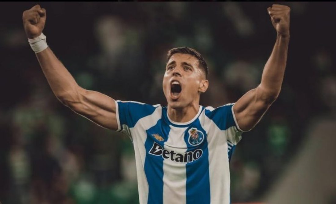 Um dos homens do título a fazer o golo do título.

Bednarek chegou, viu e convenceu e levou o FC Porto ao mais alto nível defensivamente.

É um dos MVP’S do campeonato e o central que melhor esteve em evidência.