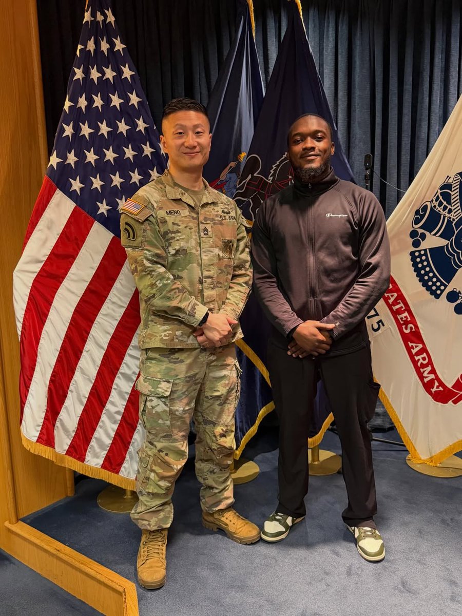 National Guard tweet media