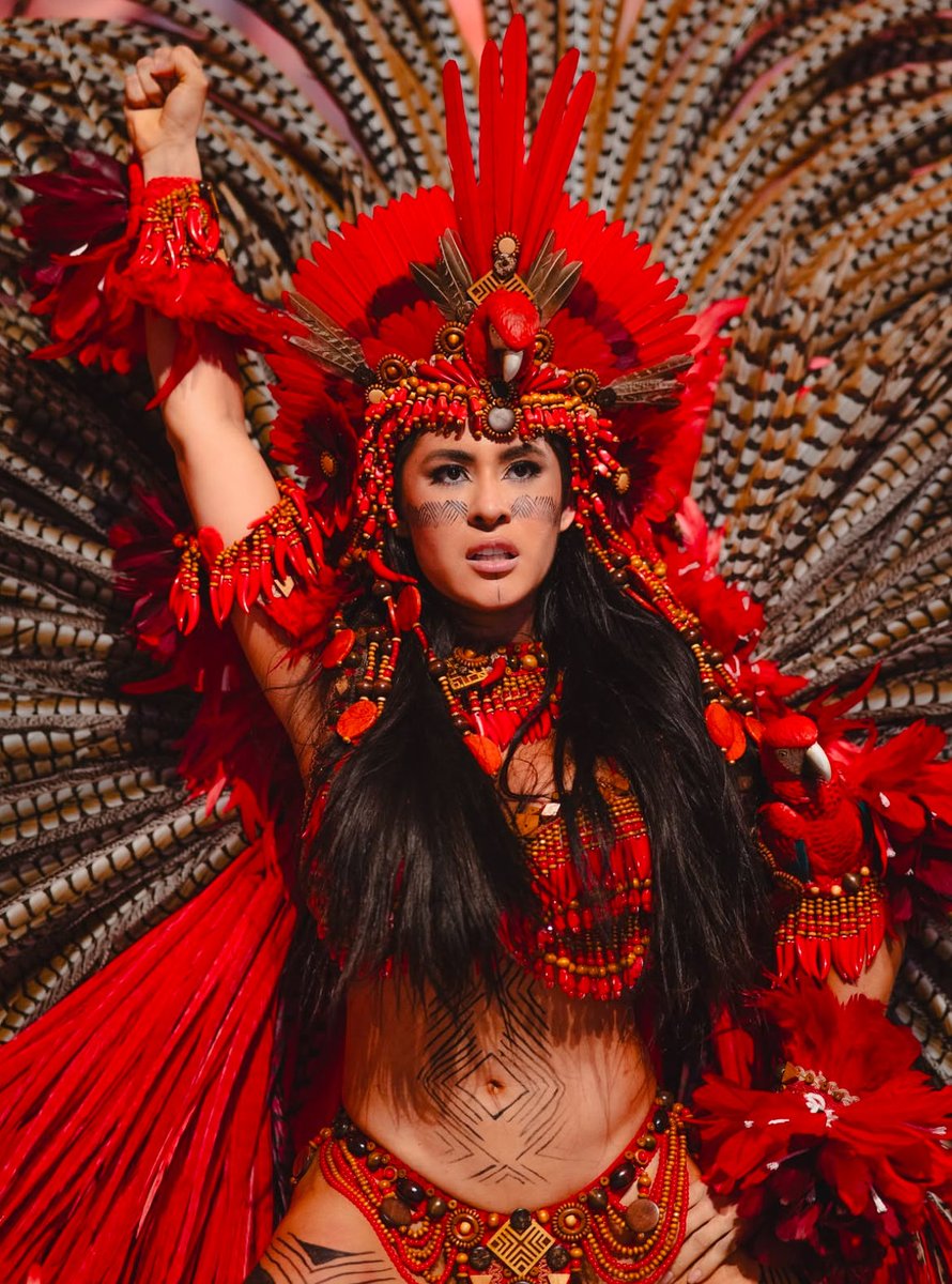 as fotos impecáveis da nossa cunhã encarnada! ♥️

📸: <a href="/nimsaysan/">cadore</a>