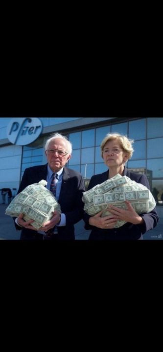 LexiMurica's tweet photo. @ewarren Did you know that  @ewarren raked in $822,573 from the Pharmaceutical Complex? https://t.co/WtQYs51JSm