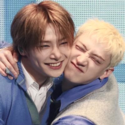 pauu saw skz 🎐🇨🇴 tweet media