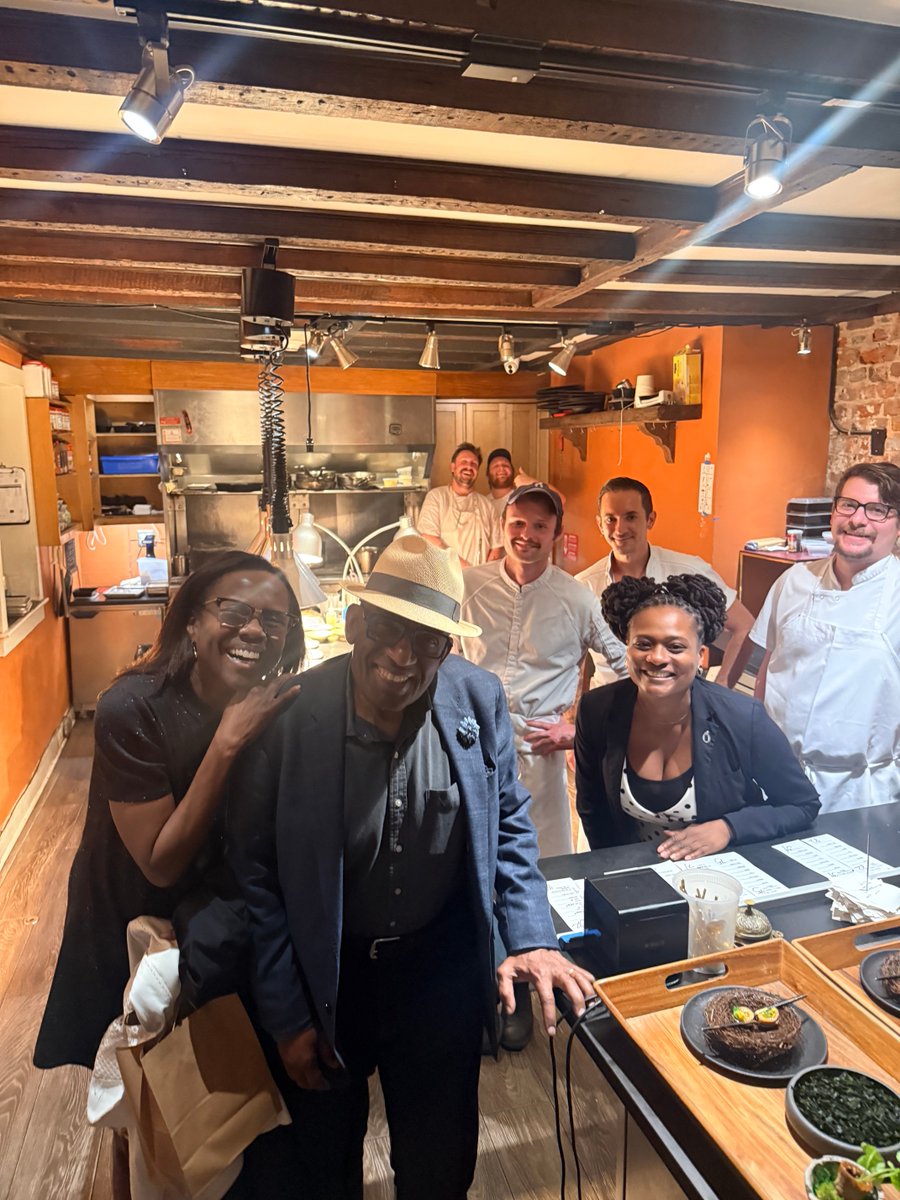 Deborah Roberts tweet media