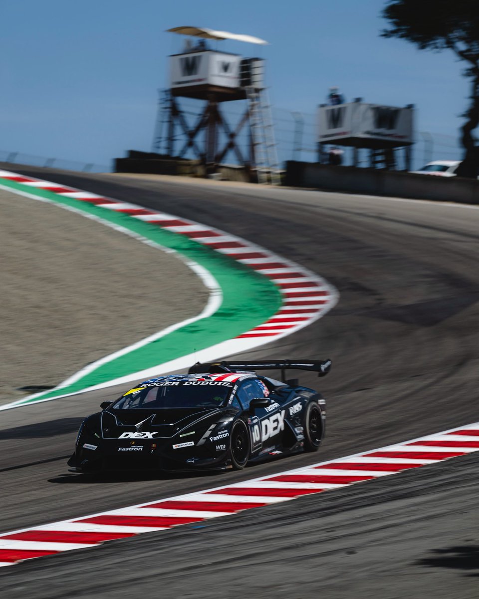 LamborghiniSC's tweet image. Laguna Seca, you are insane! 🇺🇸
Our Day 2 here can be summed up in one word: adrenaline. 

From the fierce competition of the Super Trofeo to the speed of Temerario GT3 in its new look. 

Pure speed and style for our colors 😎

#Lamborghini #LamborghiniSC #SuperTrofeo #IMSA