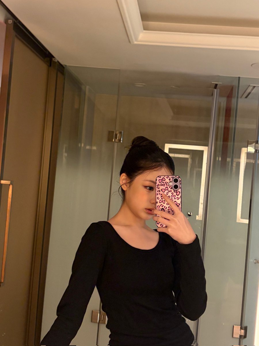 TomotochiPh's tweet image. 260503 Seowon Weverse Update
✨🫶

#서원이와함께
#SEOWON #임서원 #ソウオン
#UNIS #유니스 @UNIS_offcl
#TomotochiPh
#서원특별시