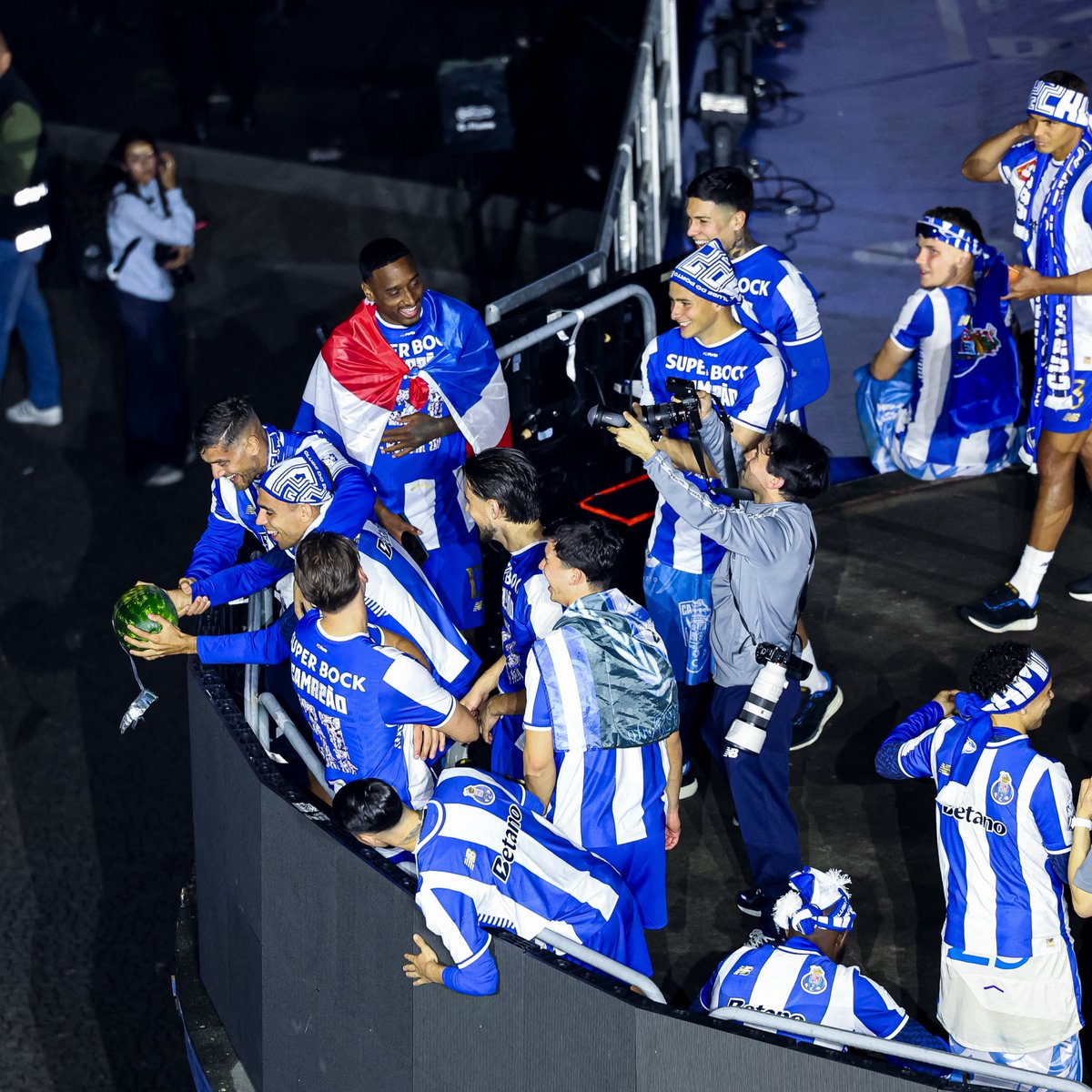 FC Porto tweet media