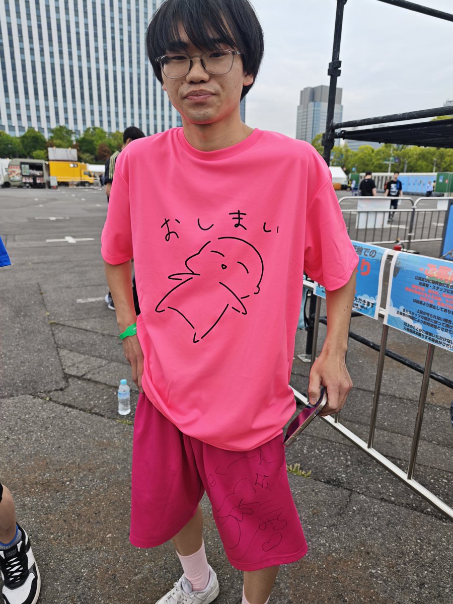 とろみ tweet media