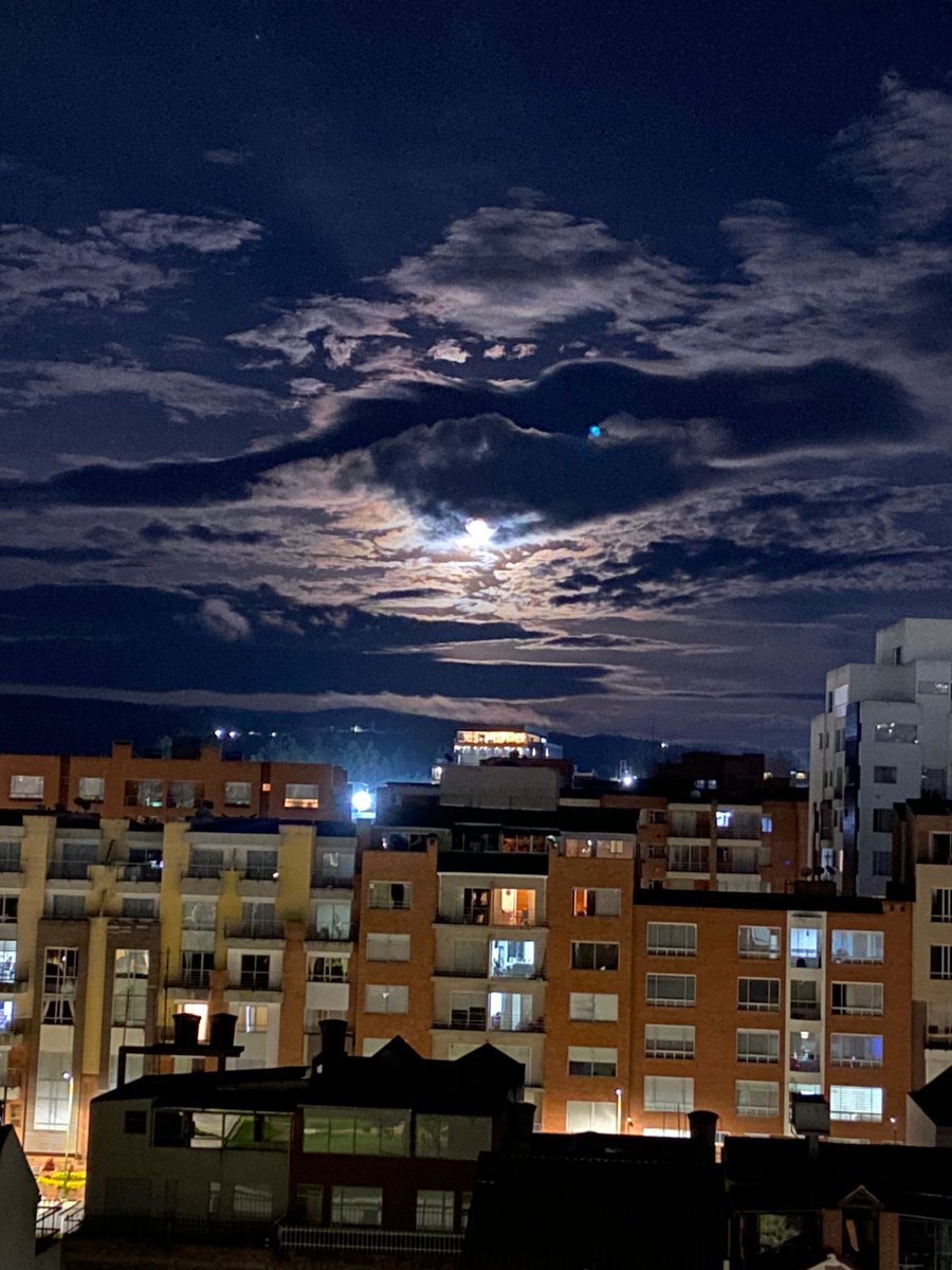 CABOSYPUNTAS1's tweet photo. DE DÍA Y DE NOCHE NOS VIGILAN, DEL MÁS ACÁ O DEL MÁS ALLÁ

FOTO TOMADA POR LA CORRESPONSAL DE CP
DANNA K. MEO DINA V. https://t.co/hlxbQjc8KE