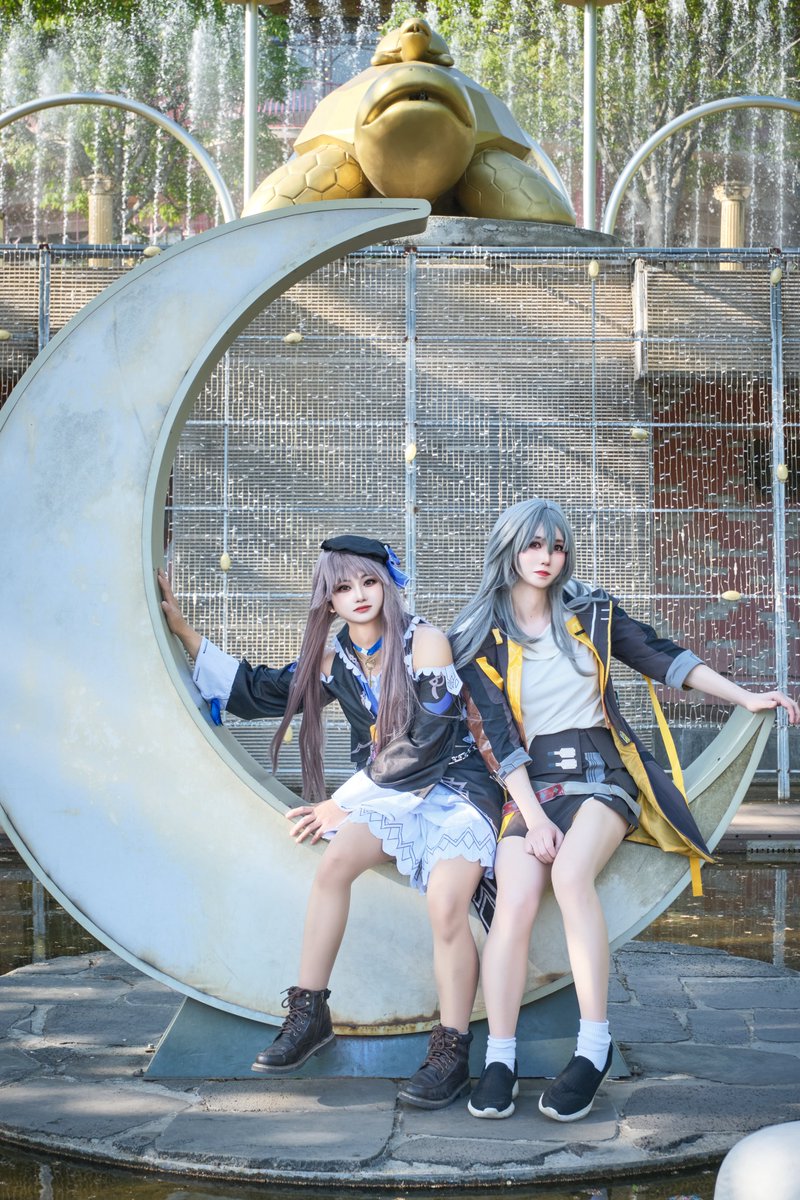 유나 tweet media