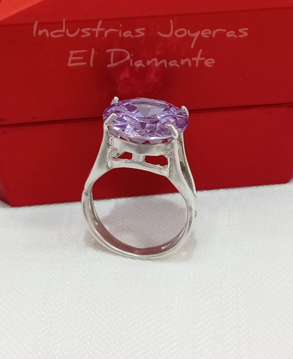 neryzepeda's tweet image. INDUSTRIAS JOYERAS EL DIAMANTE*

#PARATI #ANILLOS #COMPROMISO #DISEÑOS #EXCLUSIVOS #AMOR #PROMESA 💎💞💍

Productos de Calidad en Oro Blanco/Amarillo/Negro/Rojo/Verde/Rose y en Plata. #Garantizados 💯
Envíos #Gratis en toda #Guatemala y #EstadosUnidos (Preguntar Requisitos) 

Pu