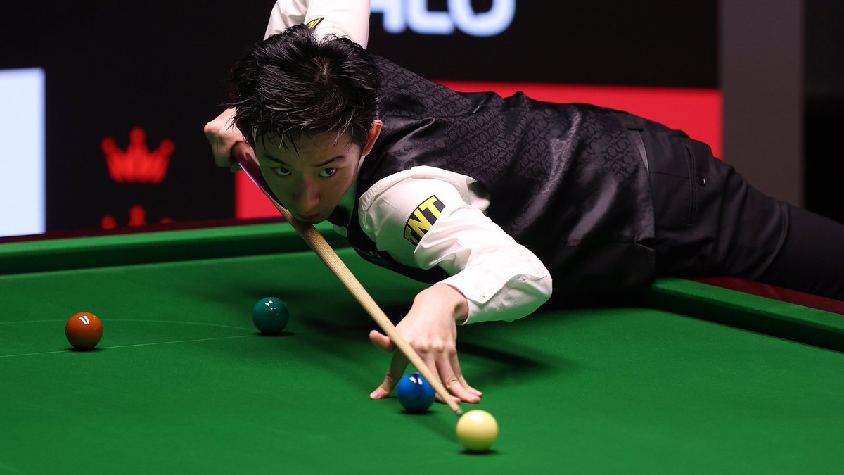 CGTNSportsScene's tweet photo. 🔥🎱#WuYize edged #MarkAllen 17-16 in #WorldSnookerChampionship semifinal at #CrucibleTheatre .

The contest was tied 10 times and included a 100+minutes frame in 14th. 

🇨🇳💪The 22-year-old Chinese came back from three frames down to reach the final against #ShaunMurphy . https://t.co/XPyfSzly5E