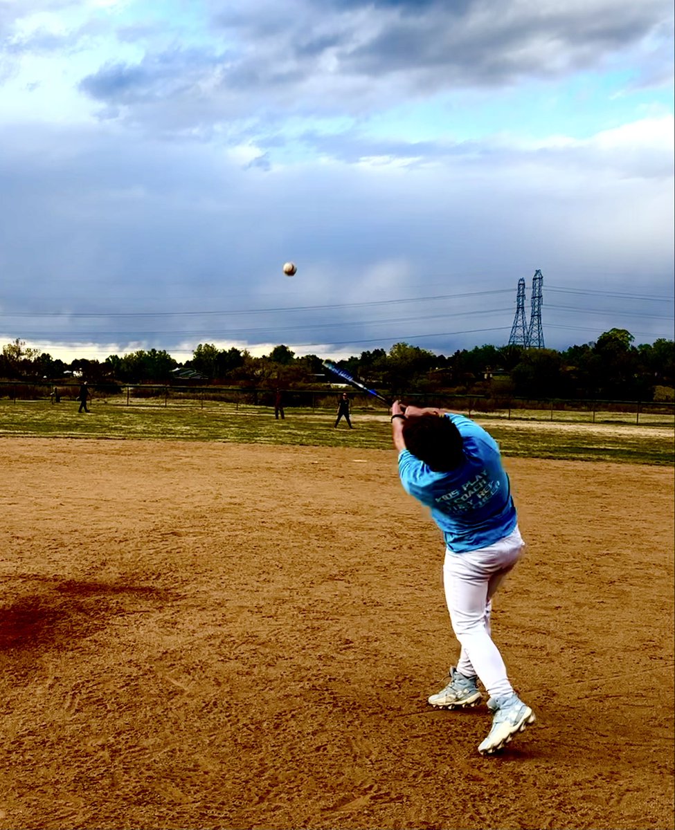 Trentonjowsey88's tweet image. Had the chance to help coach rising freshman @AuroraGov team. Most of these players have never won a game in their career. In 6 weeks, we did 12 practices plus a scout day. Had a 2 -3-1 record, doubled our runs scored and cut in half runs against in the second half. #givingback