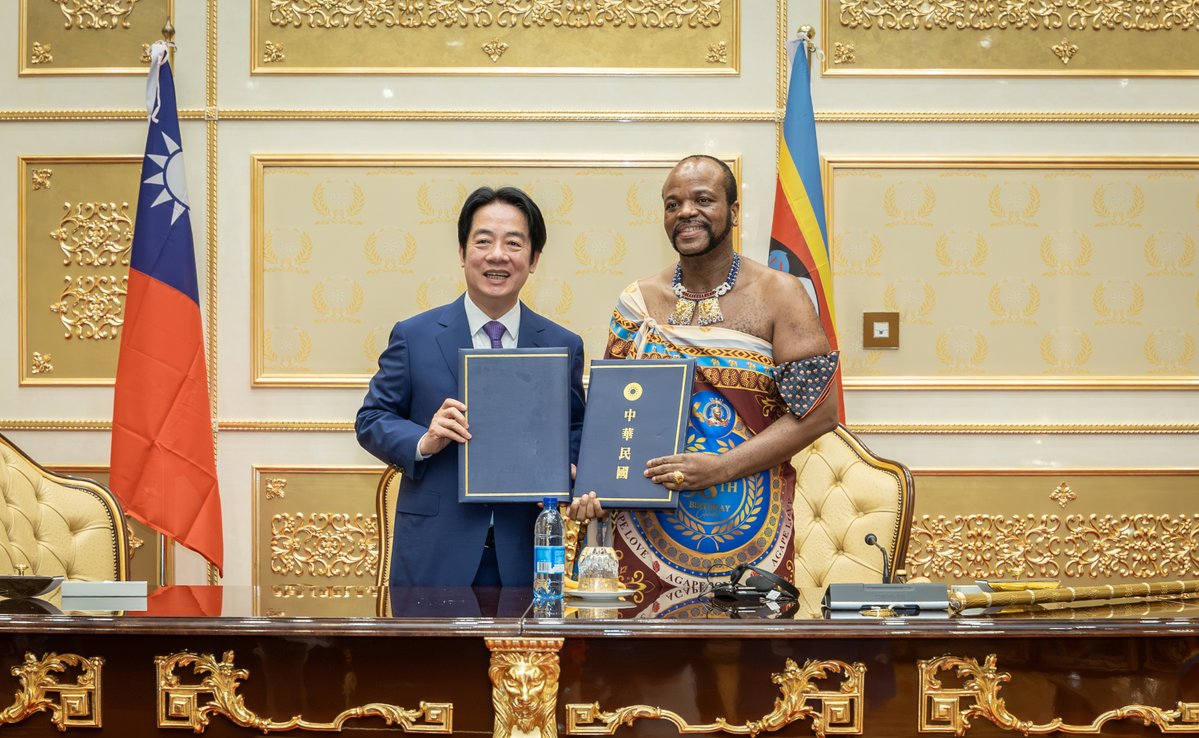 YDN_NEWS's tweet image. #Taiwan and #Eswatini Sign Joint Communique 🇹🇼🤝🇸🇿

President Lai Ching-te of the Republic of China visited the allied nation of Eswatini. On the afternoon of May 2 local time, he attended a welcome ceremony with military honors, held a meeting between the two heads of state,