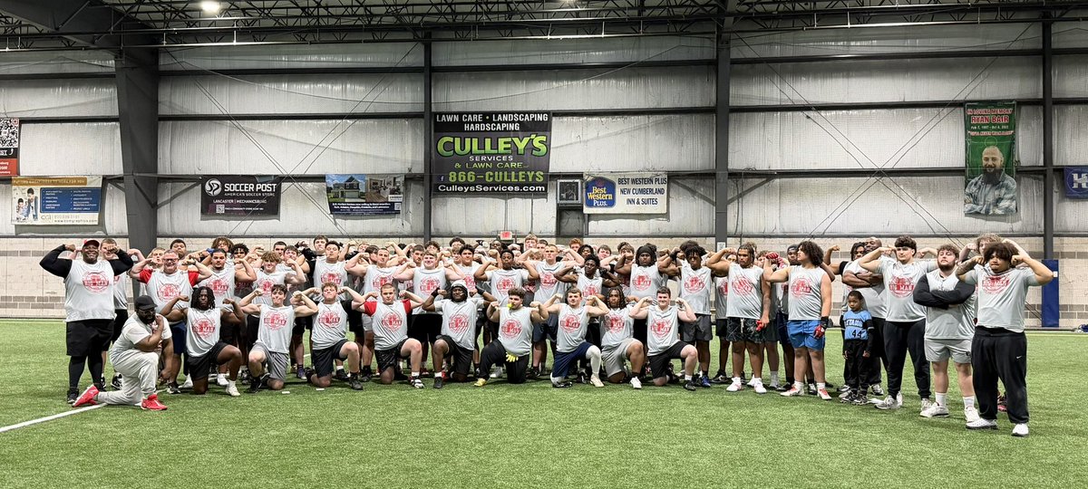 KnappTime_77's tweet photo. Got up early to take a trip to Harrisburg, PA to participate in the Big Man Classic and learn from @CoachJaimieT! We started the day with a group prayer and ended stronger than when we first walked in the door! Soaked it all in! 

#2027 #Relentless https://t.co/UWPhPrCqf3