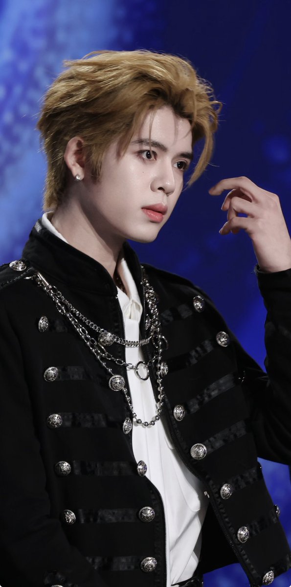 Memee_TT's tweet image. เฮียดรณ์ค้าบบ  ม๋ามี๊ว่าเฮียมาเล่น X เถอะ
มาโปรโหมดตัวเอง โปรโหมดวง ในเมื่อค่ายไม่ค่อยจะทำให้ เปิดการมองเห็นให้คนนอกด้อมด้วย (คหสต)🩵🤪
#DORN #佑泷 #DornKhumraj #NexT1DE_DORN #NexT1DE