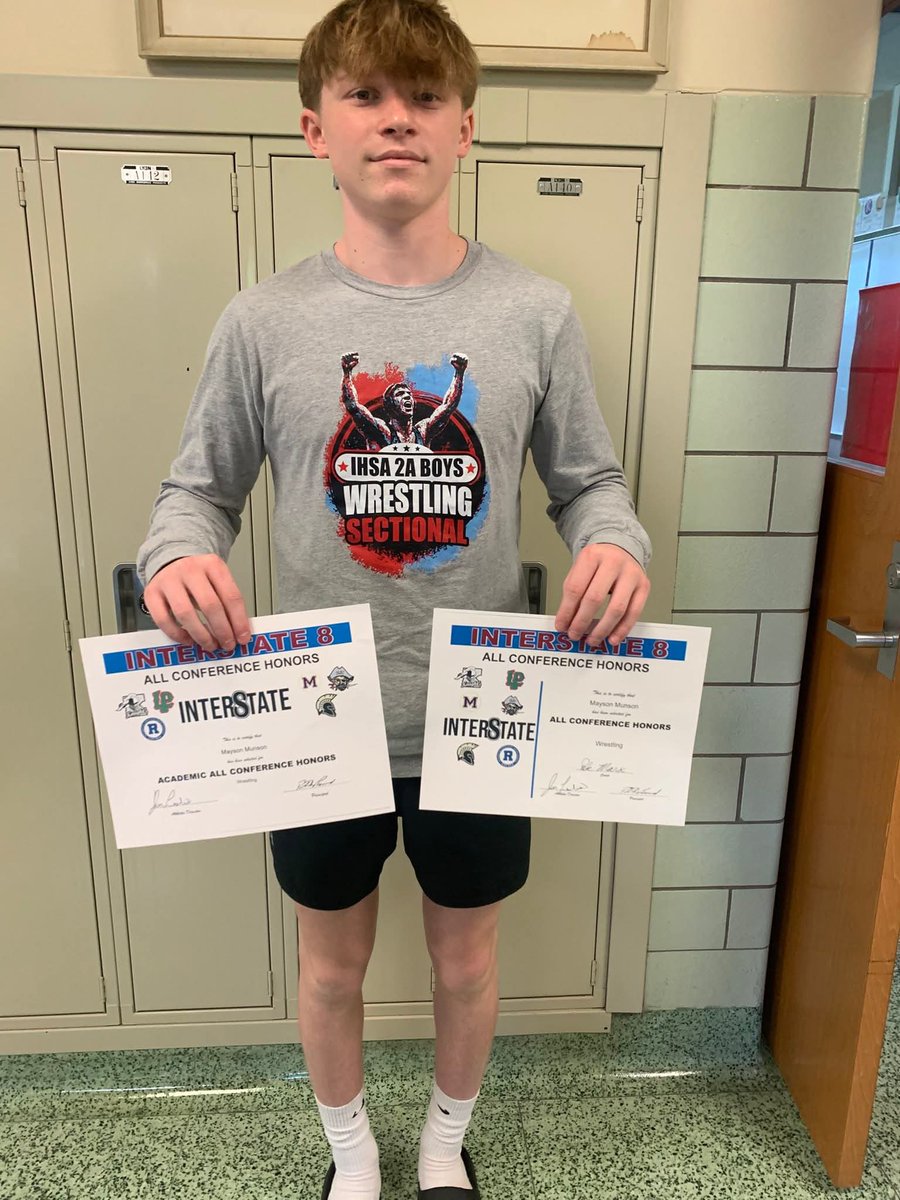 maysmunson26's tweet photo. Got awarded All Conference &amp; Academic All Conference! 
#studentathlete https://t.co/VB0MFZienk