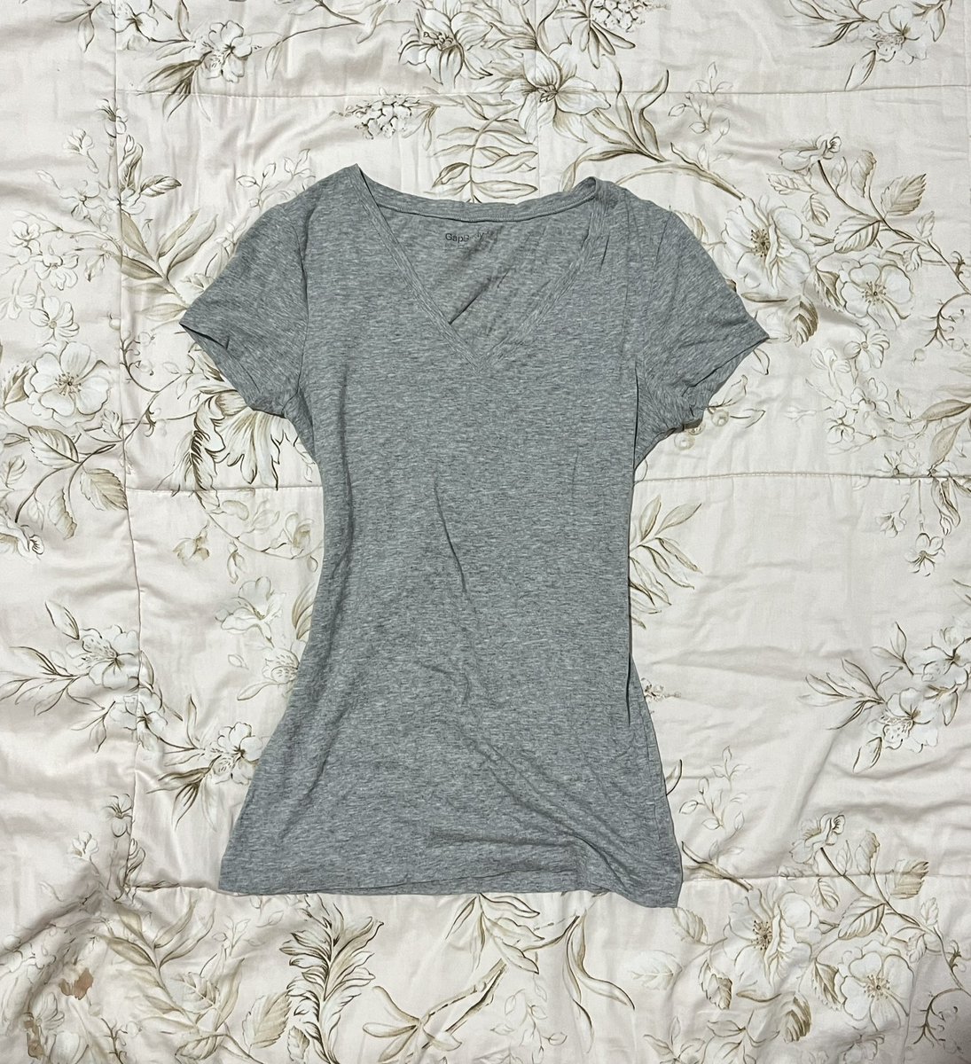 secondhandbymiw's tweet photo. ✿ รัดรูปสวยมาก

Price : 20฿ ⋆⑅˚₊　॰｡ཻ˚♡

Bust : 32

📍สินค้าเป็นมือสองอาจจะมีตำหนิบ้างเล็กน้อยขอคนเข้าใจและรับได้นะคะ
#งานแบรนด์ #ส่งต่อเสื้อผ้า #สายเดี่ยว #ครอป #แฟชั่น #ราคาถูก #โล้ะตู้ #เสื้อผ้ามือสอง #ปล่อยเสื้อ https://t.co/j1nu8amg1V