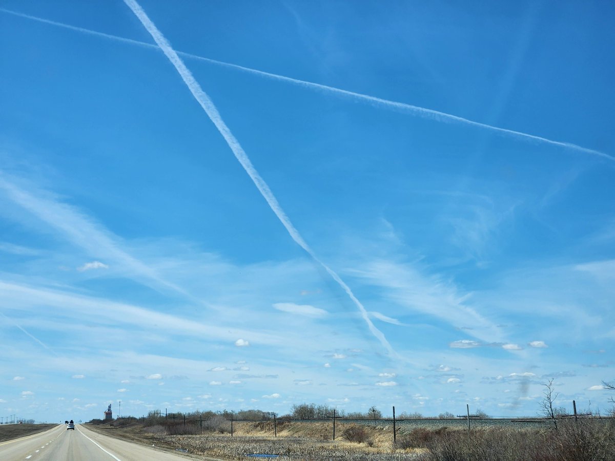 JJ_Jalbert's tweet image. #Saskatchewan: Land of Poison Skies

What is this chemical composition of this substance, and what is it doing to our health, livestock, water &amp;amp; crops?

#IDoNotConsent #Chemtrails #GeoEngineering #Canada #HumanRights #HealthCanada @PremierScottMoe @PierrePoilievre @AndrewScheer