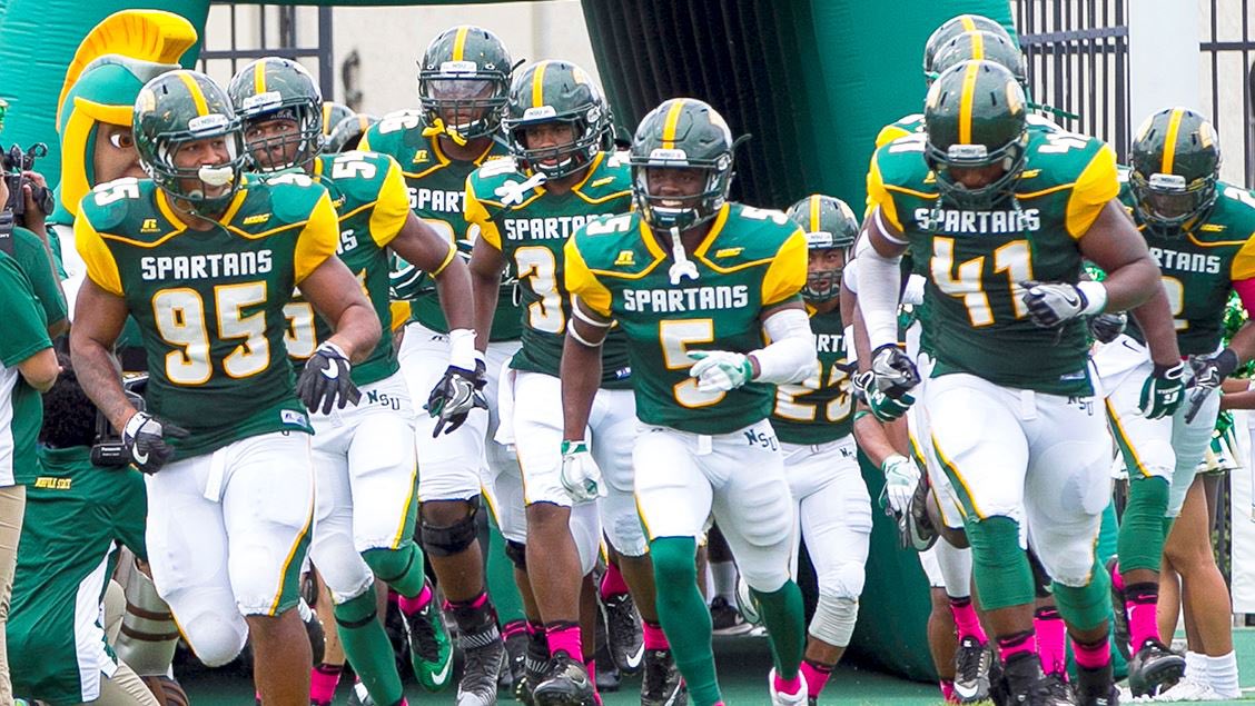robertpayne2027's tweet photo. I’m thankful for an offer from Nortolk State @NorfolkStateFB !! Thank you Coach @drekendrick4 for phone conversation tonight!!  I appreciate you! 

@LCABulldogsFB @McCrayStrength @LoganTillman @LCA_Athletics @247recruiting @RivalsHS @PrepRedzoneVA @CampLineman @sixstarfootball @One11Recruiting @gobigrecruiting @superstedman @demi_sings @LCA_Athletics @252UTL @WillVapreps @VaPrepsRivals @western_va
