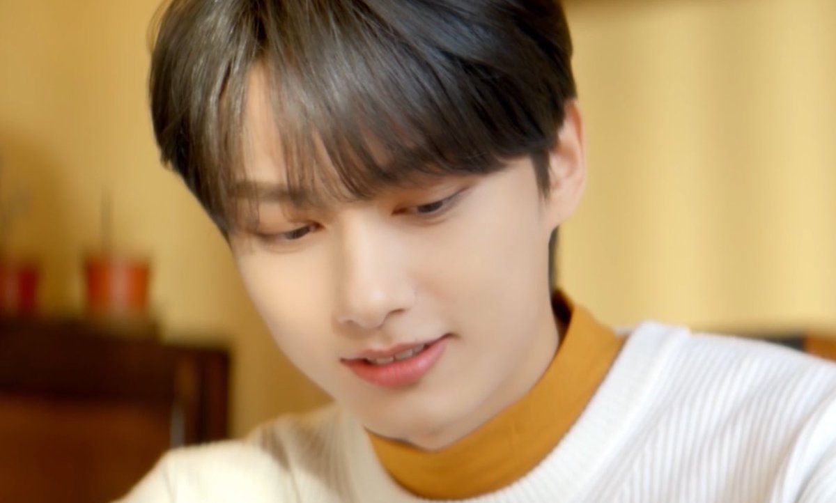 까막별 tweet media