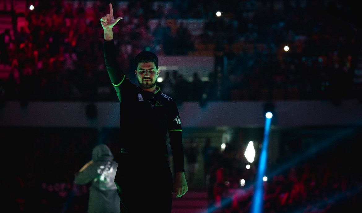 ThiagoStxx's tweet photo. @robolol1 Obrigado Ídolo!!!!!💚💚💚💚💚 https://t.co/UCzXRuxzns