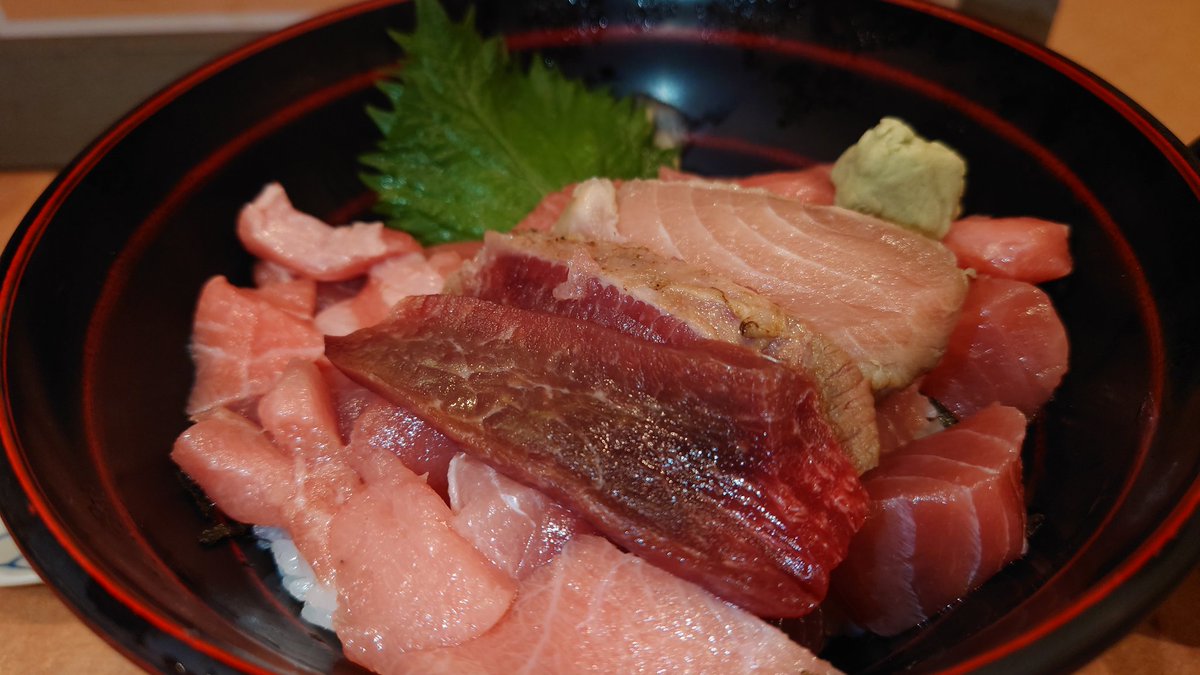 りっちー tweet media