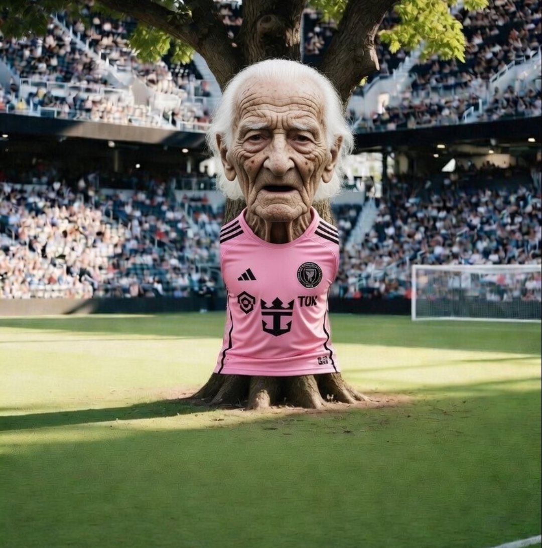 INTER MIAMI CONSTRUYÓ UN ESTADIO DE 1.000M PARA QUE MESSI HAGA EL RIDÍCULO

❌2-2 VS AUSTIN
❌2-2 VS NY RED BULLS
❌1-1 VS NE REVS
❌3-4 VS ORLANDO

EL INTER MIAMI ES EL EQUIPO QUE MÁS HA GASTADO EN FICHAJES EN 2026

- OCTAVO EN LIGA

- ELIMINADO VS NASHVILLE EN CONCACHAMPIONS