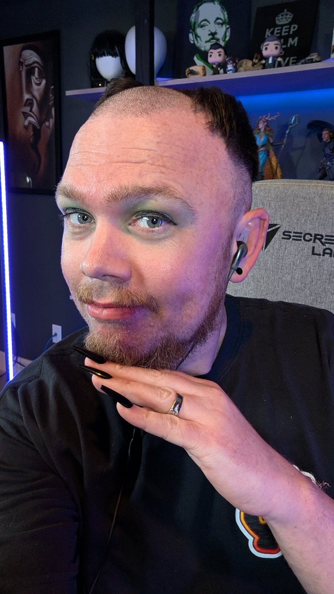 Nahmen tweet media