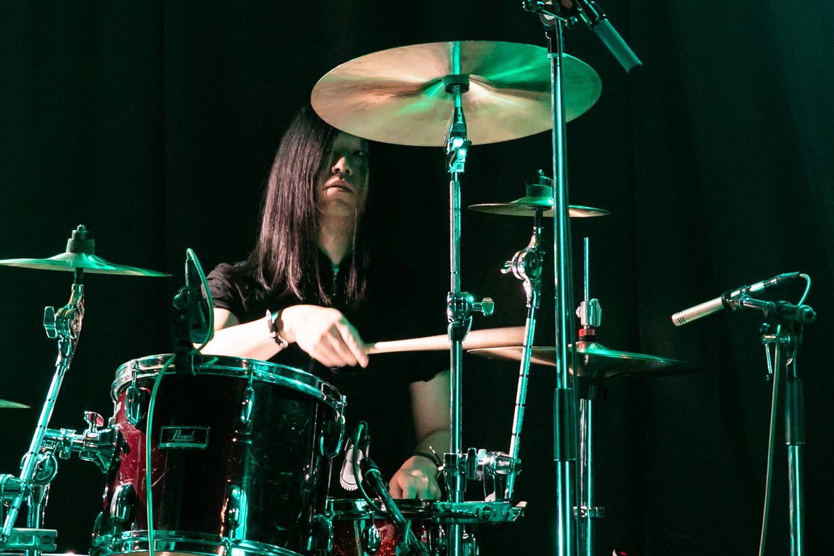 nannou_official's tweet photo. 2026/04/22 at 下北沢CLUB Que
5ai photography presents 
「LIVE GRAPHICA ライブ・グラフィカ」
ありがとうございました

Fatal words lie with me
untitled
white carnation
hypnagogic
shadowless gloom
silen sky
wired

photo: @5ai_photography https://t.co/bJPlwHkgPT