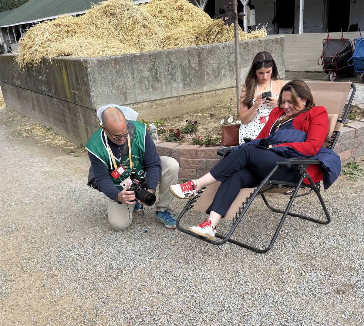 Adrianne DeVaux tweet media