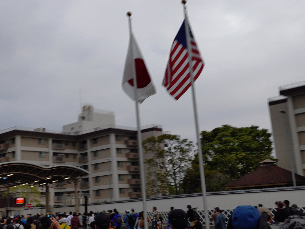 umi65535's tweet photo. これから雨が降るのに人が多い😳！
#岩国フレンドシップデー
#岩国基地
#岩国FSD https://t.co/4TwmNxVvEm