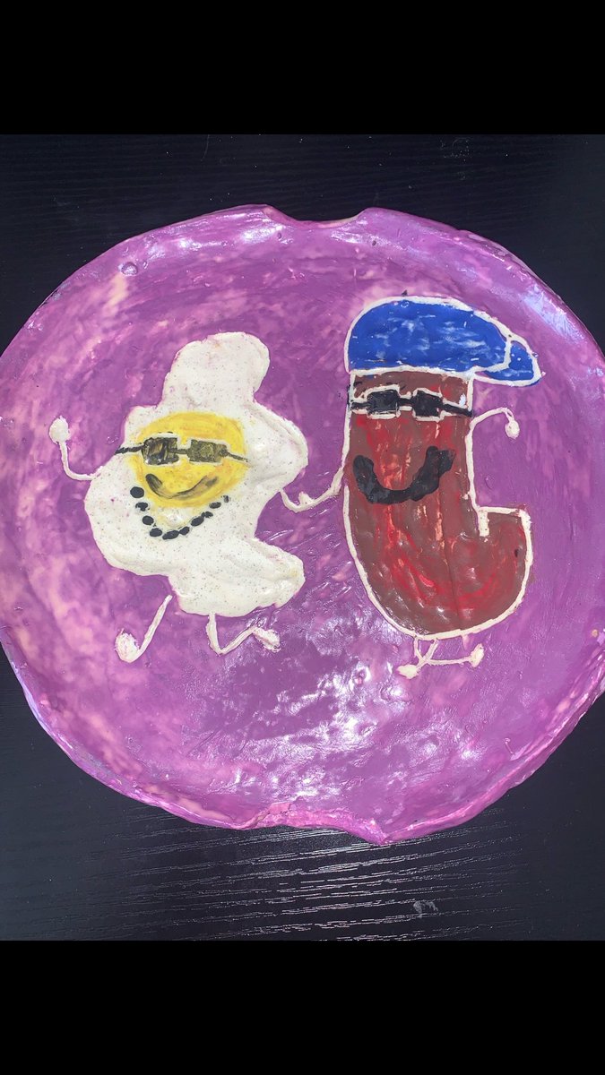 SilkSatinMusic's tweet image. Thought it’d be cool if I posted this.this was a custom plate I made in my art and ceramics class in my senior yeah of high school which I do NOT miss at all but yeah I added chains and sunglasses on both of em#art #quirky #art #fy #creative