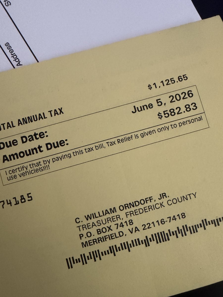 paratusnow's tweet image. @GovernorVA #Virginia residents are fleeced 2x a year on a vehicle we paid tax on when we bought it. We pay TAX FOR LIFE on personal property. FOR EVER!!!!!!  Thieves.