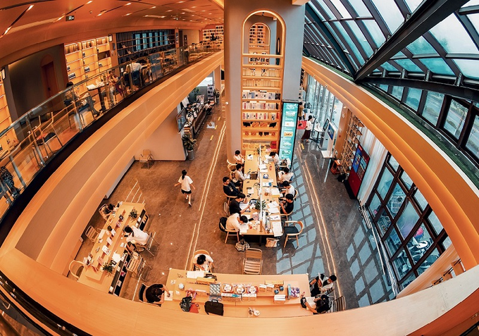Augusto__Soto's tweet image. Diwas Raj Bista, "Seek a Seed in China", 今日中国, Spring 2026: "The “seed” is an entire system – the precise integration of technology, finance, markets, and infrastructure." #seed #system #integration 
chinatoday.com.cn/ctenglish/2018…