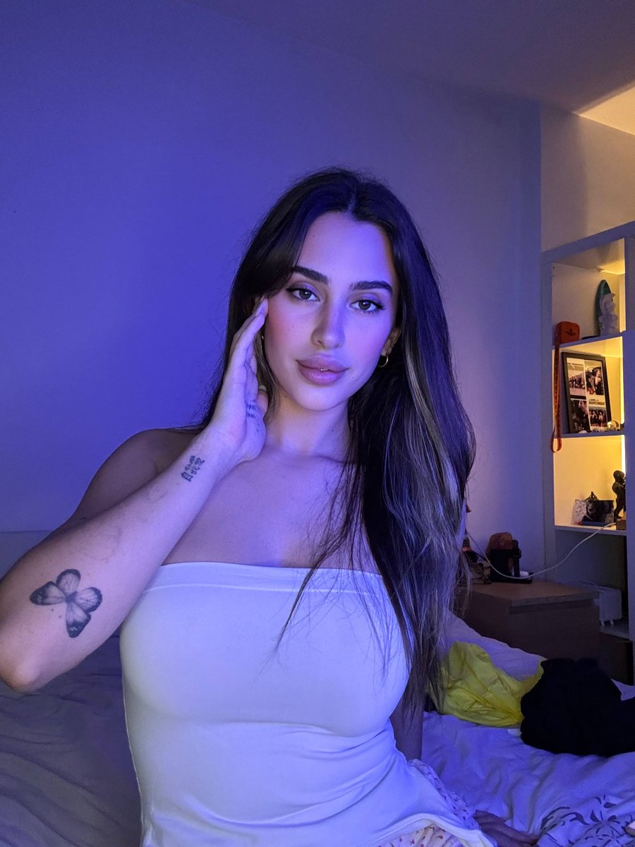 ℕ𝕒𝕪𝕒 💕 tweet media