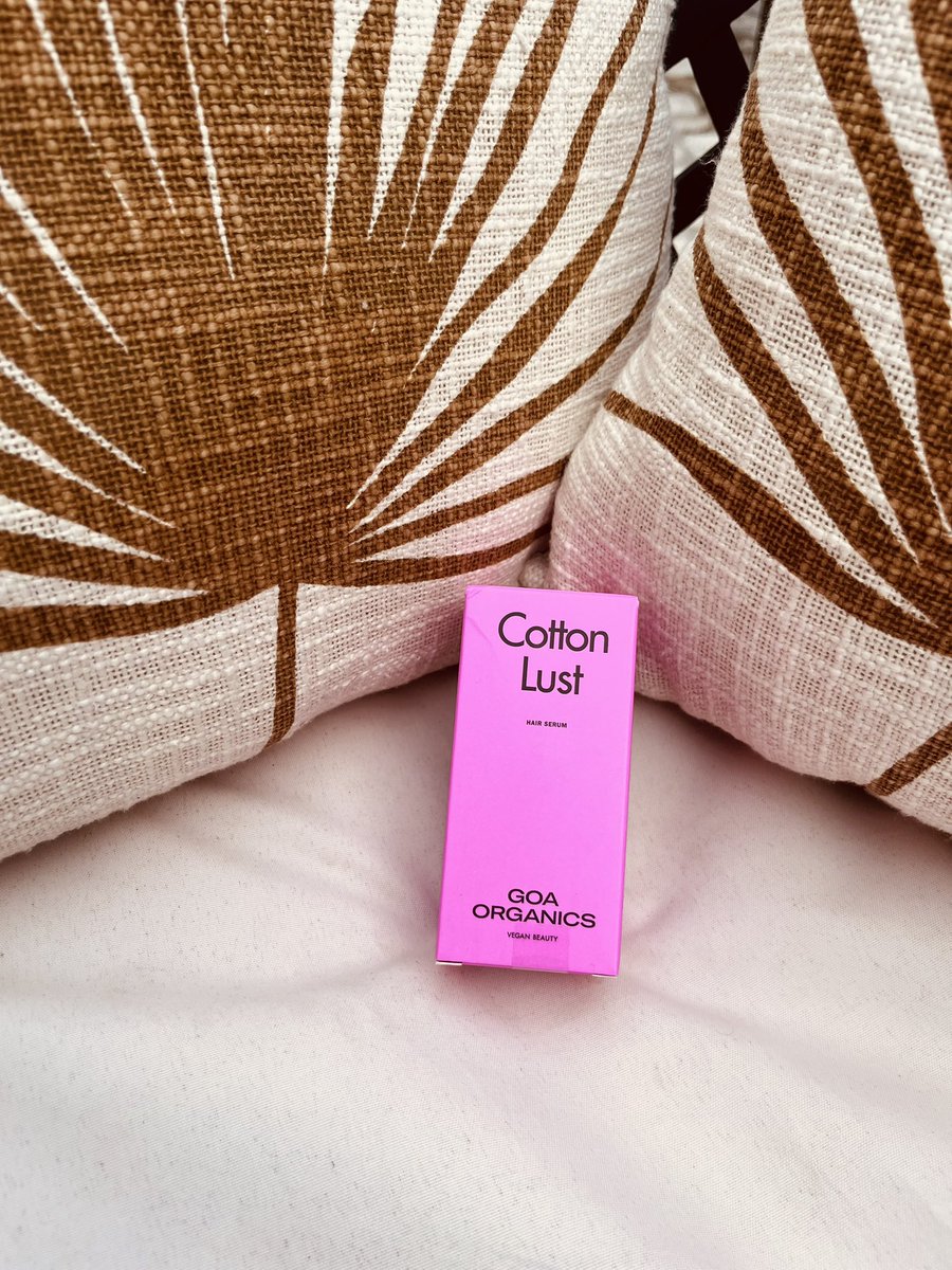 eddarmoune's tweet image. Cotton lust
Cotton Lust
HAIR SERUM
GOA ORGANICS
Un sérum qui apporte nutrition à la chevelure, l'adoucit et scelle les pointes.
Laissant les cheveux plus doux et brillants.
Formule à absorption rapide et non grasse.

@Influenster @organics #avis #test #produitoffert #cottonlust