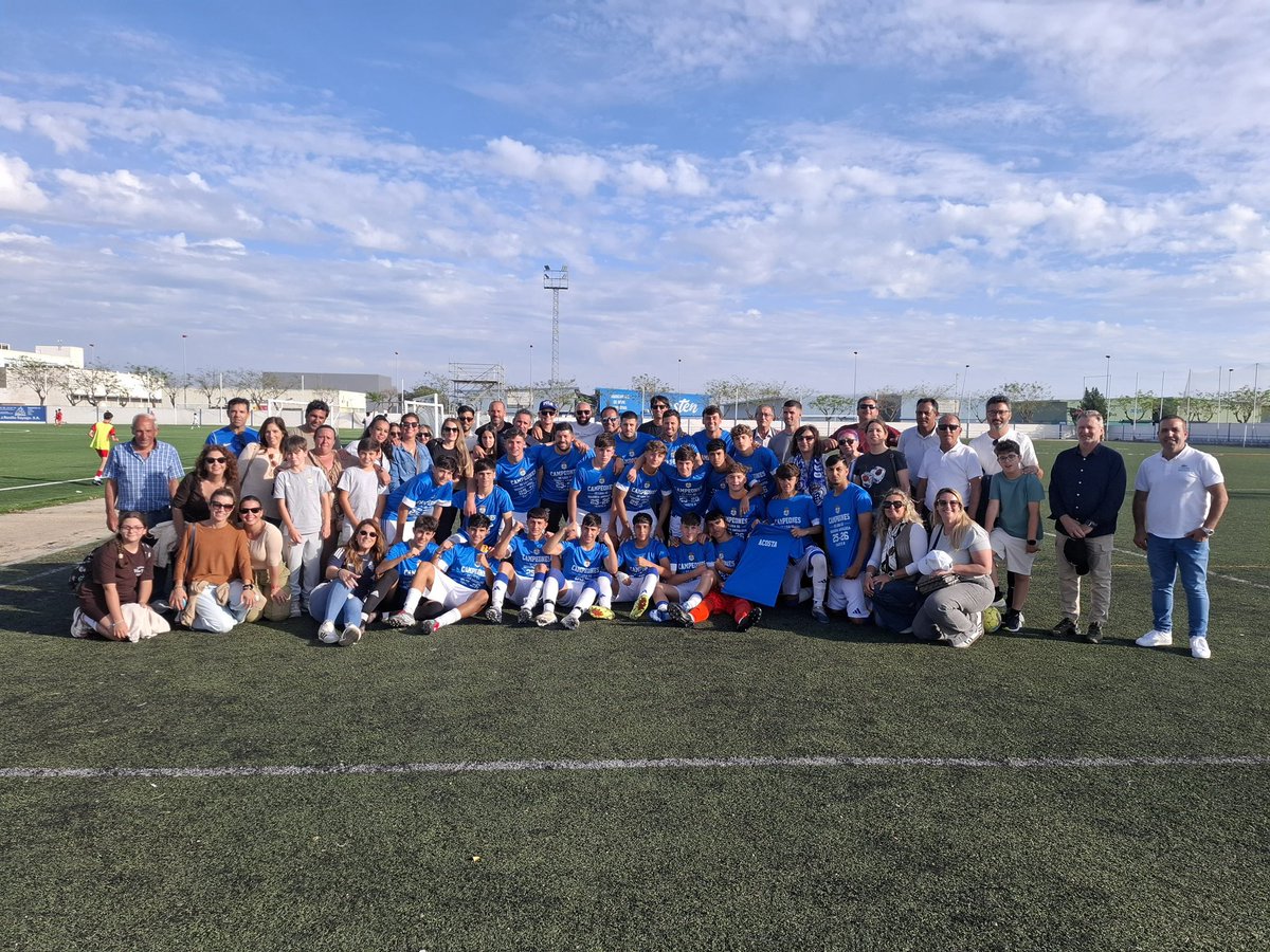 Fútbol Base Recreativo de Huelva tweet media