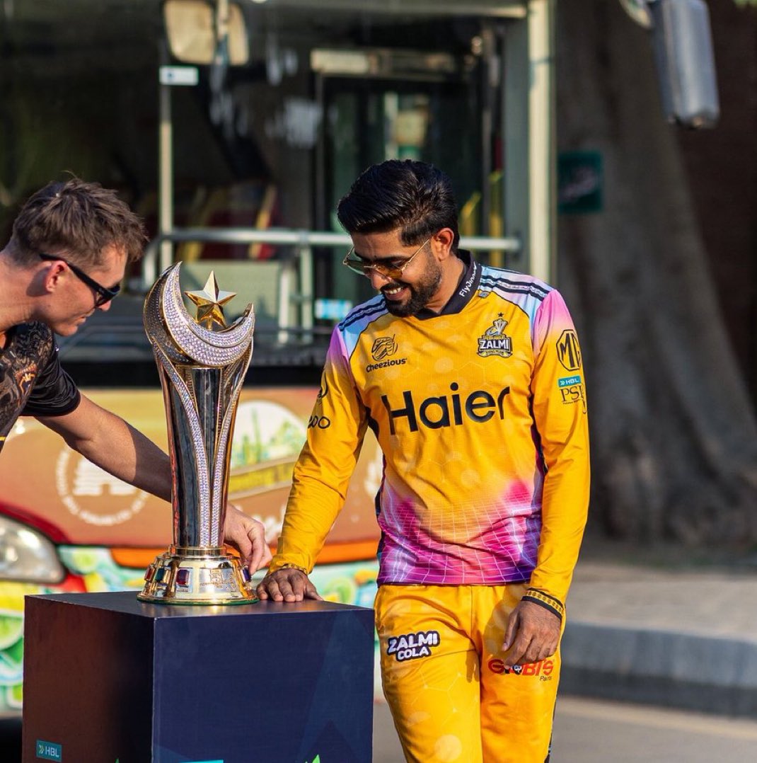 Yes marnus, Babar will be very close almost about to touch it up but u touch it first