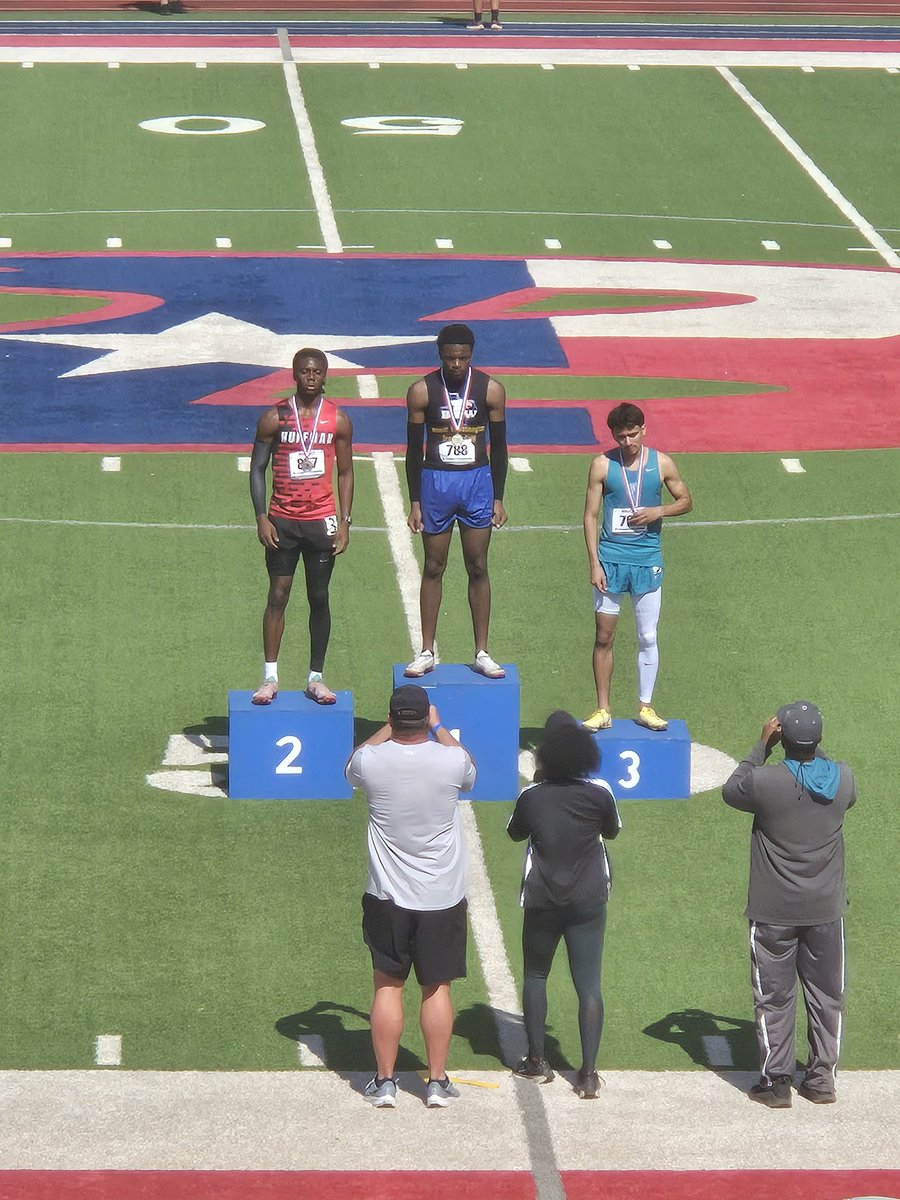 FBISDAthletics's tweet image. Congratulations to David Garcia on finishing 3rd at the 4A Region 3 track meet.