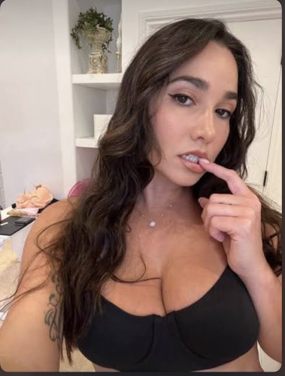 Karley Grey 𝕩  tweet media