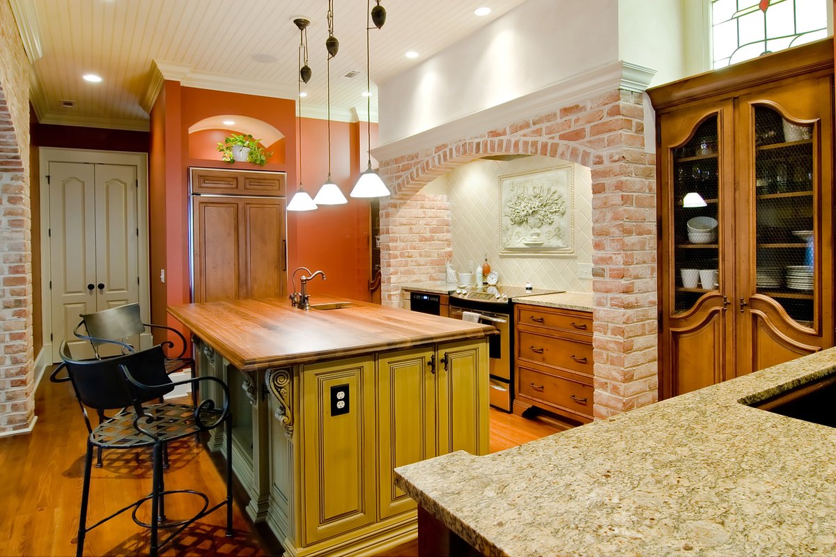 BooneAaron's tweet image. Don’t get stuck with something you won’t like for years to come. So, first, you need to choose a theme.

We have gathered 27 beautiful Southwest-style kitchen ideas. 😉

#Kitchen #KitchenDesigns
 LocalInfoForYou.com/385354/southwe…