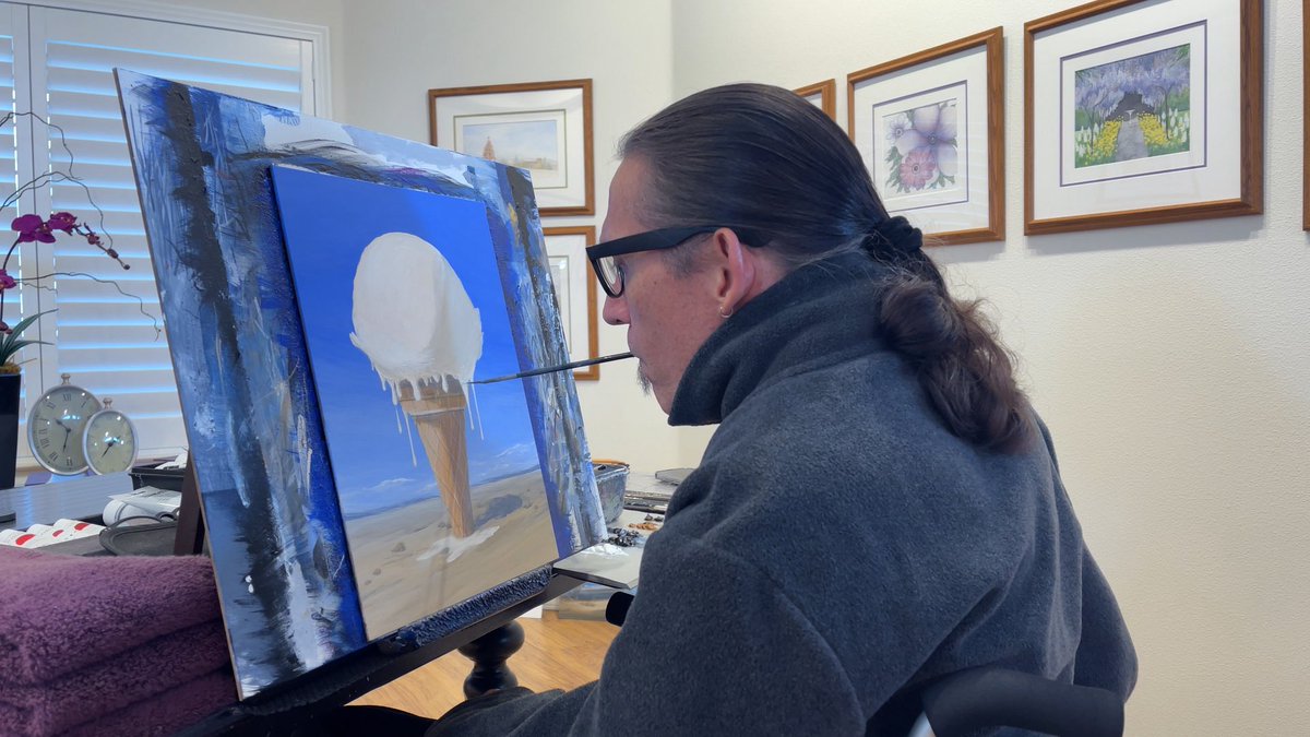 sconi's tweet image. studio pic, have some ice cream. - acrylic.            

#art #inspire #mfpa #amfpa #vdmfk #noexcuses