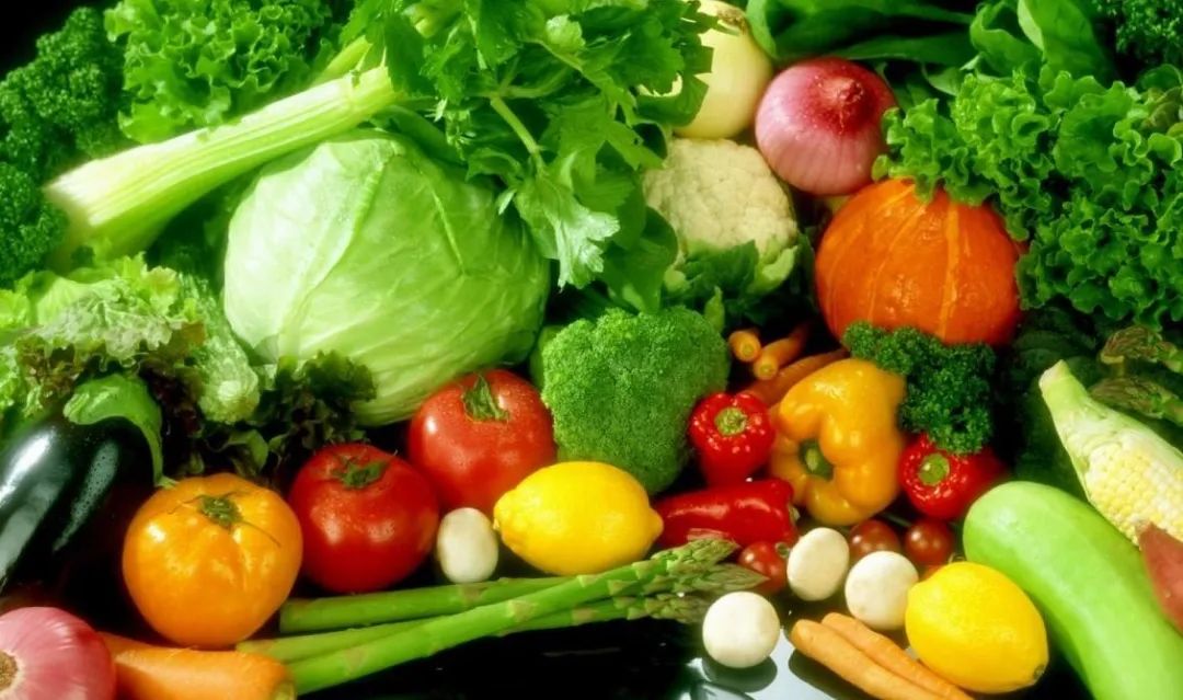 va_ckc's tweet photo. Fresh, organic veggies u0026 fruits—stock up for healthy meals!  #GroceryRun #HealthyEats https://t.co/9Y1z9vCmtn