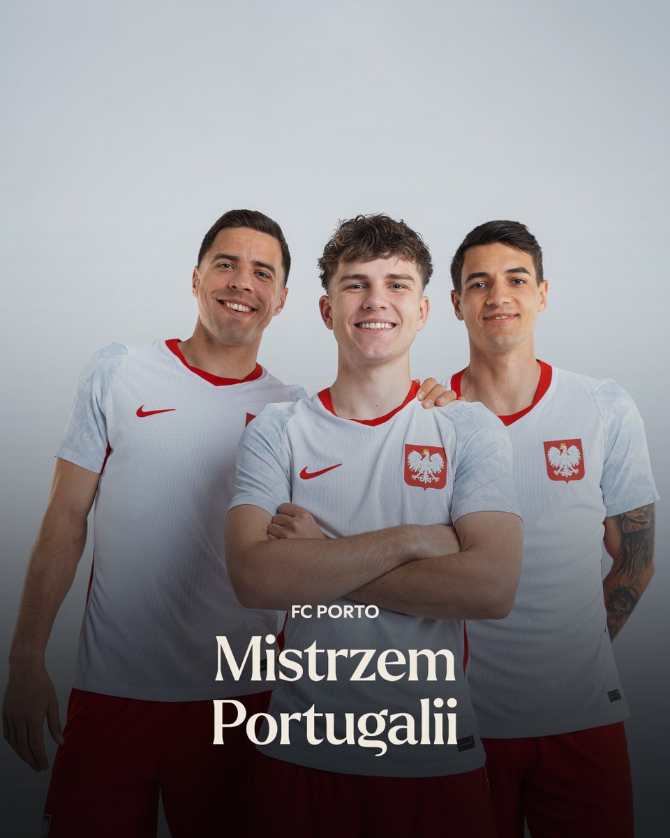 LaczyNasPilka's tweet photo. Jan Bednarek, Oskar Pietuszewski i Jakub Kiwior mistrzami Portugalii! 🏆🇵🇹 https://t.co/T9RA1BdIbg