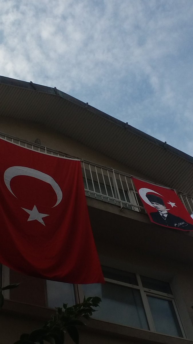 e🇹🇷 tweet media