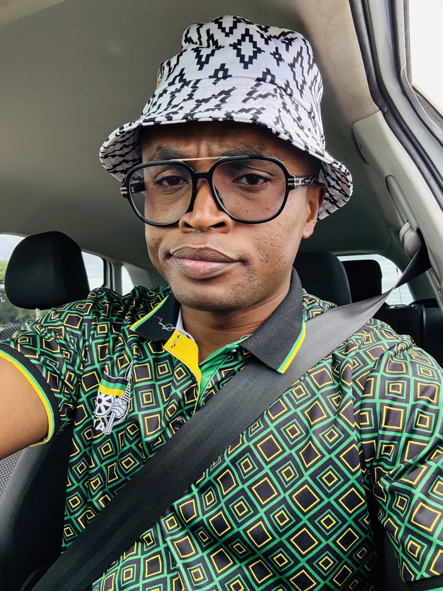 Thabang Makgoba tweet media