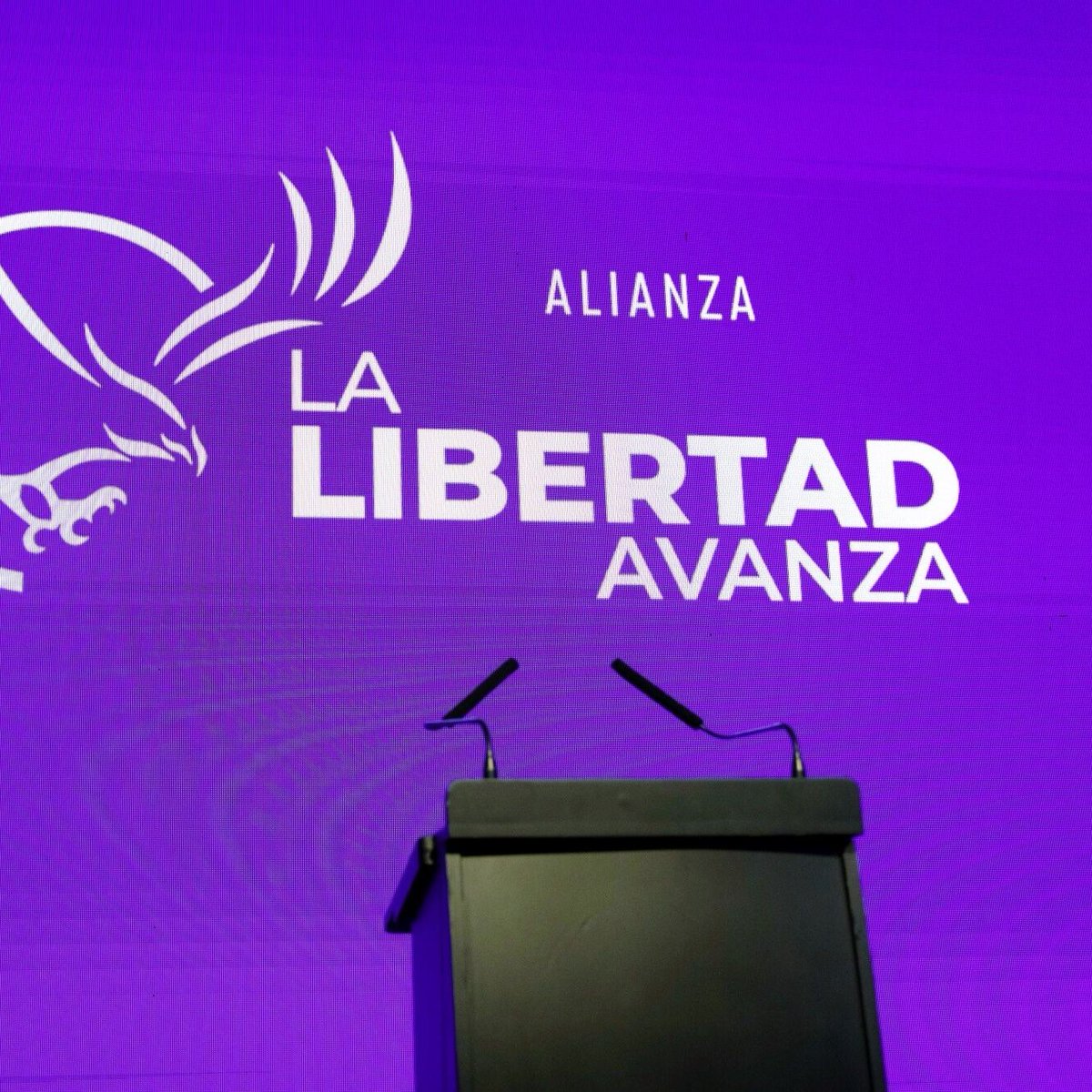 Clarín tweet media