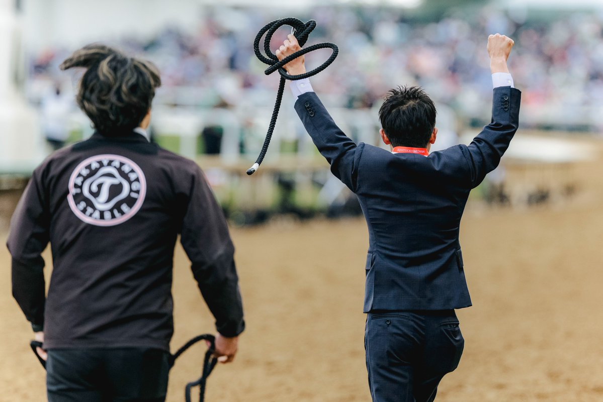 Kentucky Derby tweet media