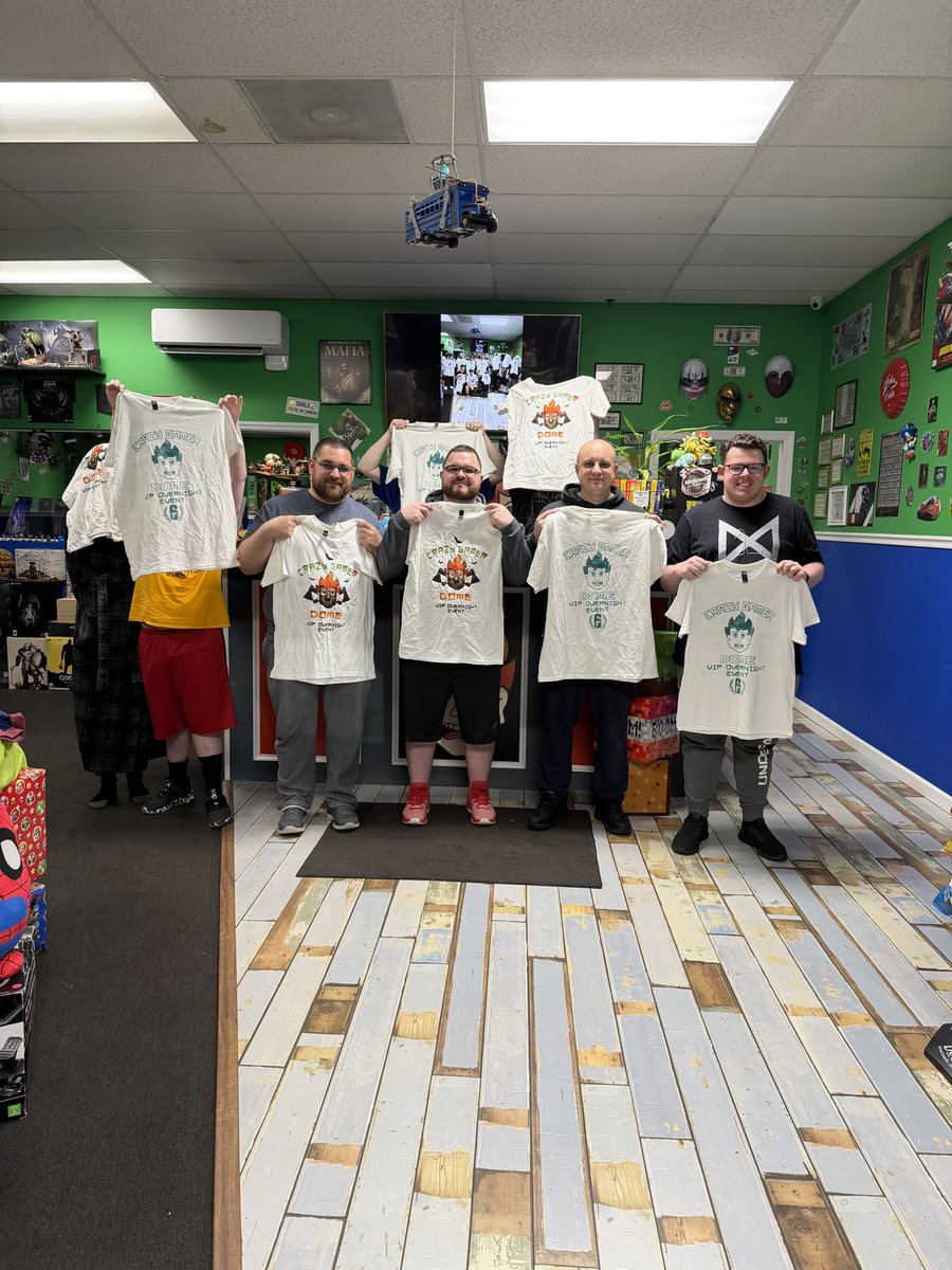 CrazyGamerDome's tweet image. We had an epic overnight in April! A total blast 💥🎮💥 join us at the end of this month for an all-night gaming extravaganza 😎 #fy #fyp #foryou #foryoupage #overnight #fortnite #roblox #minecraft #rocketleague #callofduty #warzone #shopsmall #shoplocal #xboxgamepass #ps5